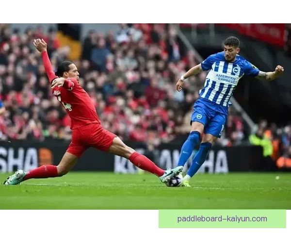 范戴克转会利物浦历程分析，迎来职业生涯巅峰的转折与蜕变