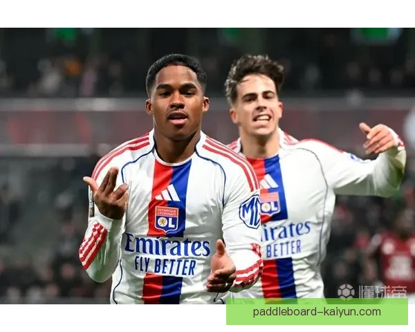 恩德里克在南美赛场表现稳健，有望成为未来的足球明星