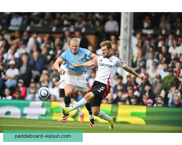 英超富勒姆保级战形势紧张，球队需全力争胜以提升生存希望