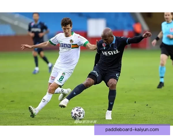 特拉布宗体育边路速度持续提升，攻防转换效率显著增强